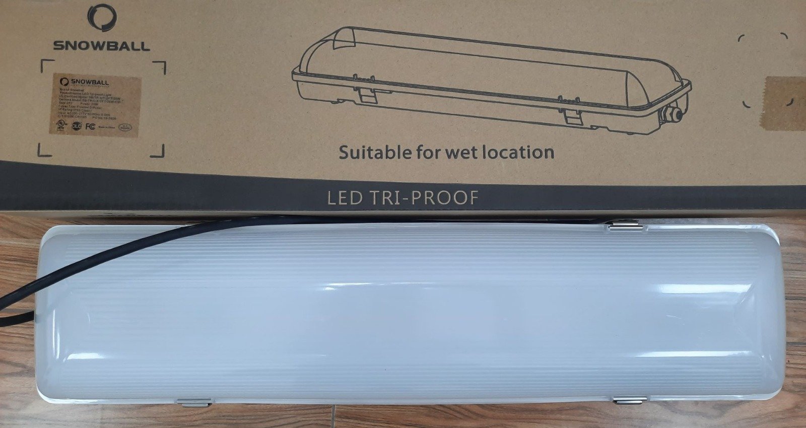 FIXTURE, LIGHTING, LED, 5000K, 100-277V, 20W, 2 FEET