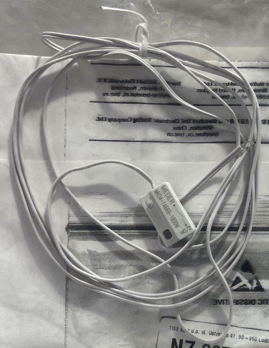 SWITCH, REED, w/CONNECTION LEAD, SPST-NO, 200V, 0.5A