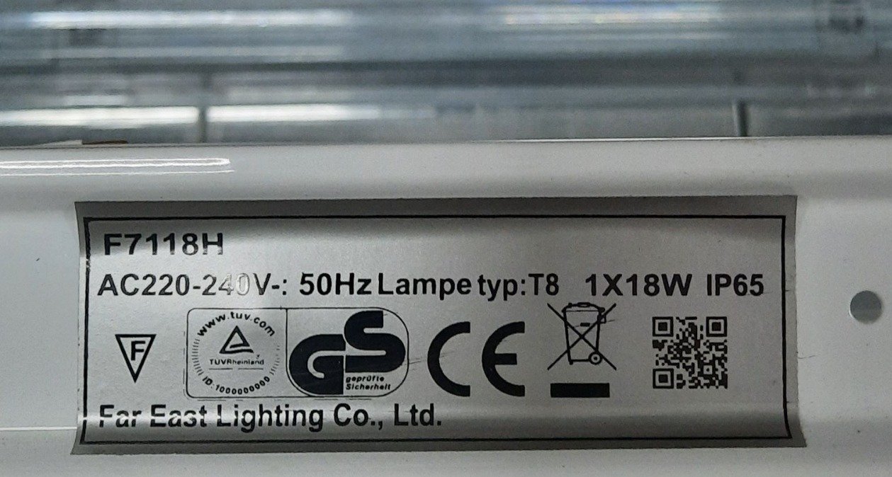 FIXTURE, LIGHTING, G13, 50/60 HZ, 18W, 2 FEET