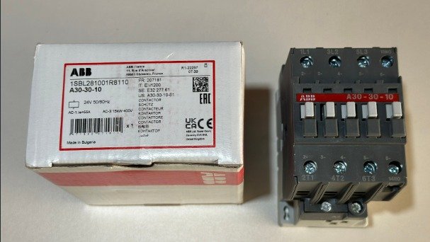 CONTACTOR, 3 POLE, 24V, 50/60 HZ