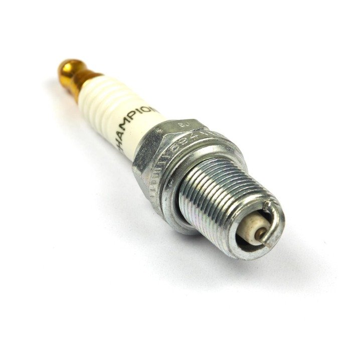 SPARK PLUG, VACUUM PUMP, 3 X 0.8 INCHES