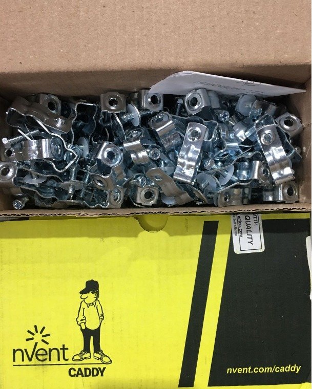 CLAMP, CONDUIT, w/ BOLT, STEEL, 1/2 INCH