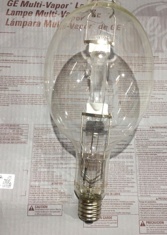 LAMP, METAL HALIDE, BULGED TUBULAR, BT-56, COLORLESS
